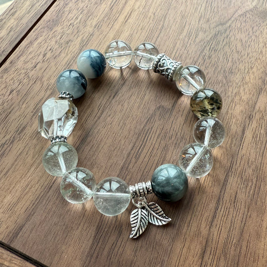 Bracelet en perles de quartz et poils de lapin bleus de la forêt enchantée