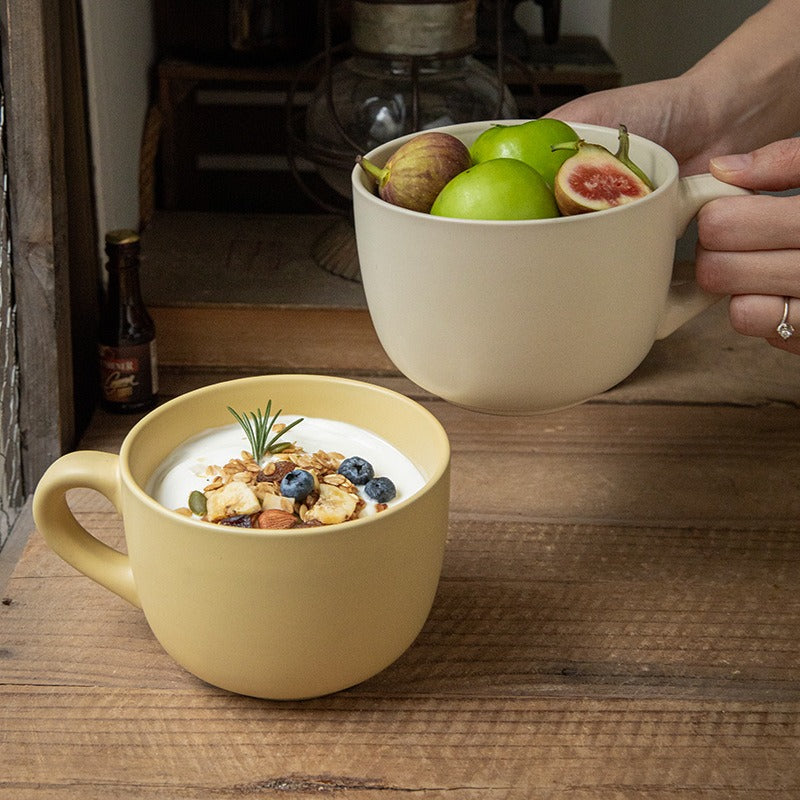 This is a 825ml big matte ceramic mug and oatmeal bowl. 2 colors for options: egg yolk and creamy yellow.