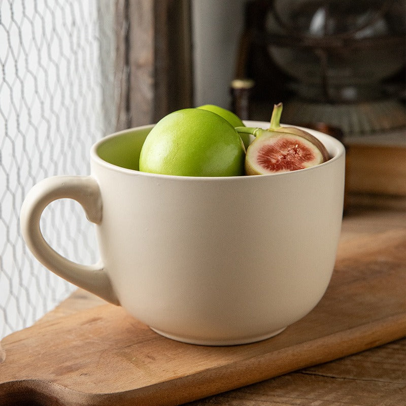 This is a 825ml big matte ceramic mug and oatmeal bowl. 2 colors for options: egg yolk and creamy yellow.
