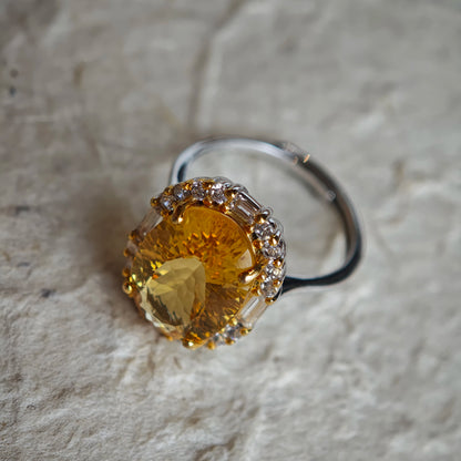 With 128 tiny mirrors, this 7-carat citrine catches even candlelight and sets it ablaze.