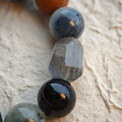 These six stones weave silver, violet, lemon and moon-glow into a versatile, mysterious bracelet.