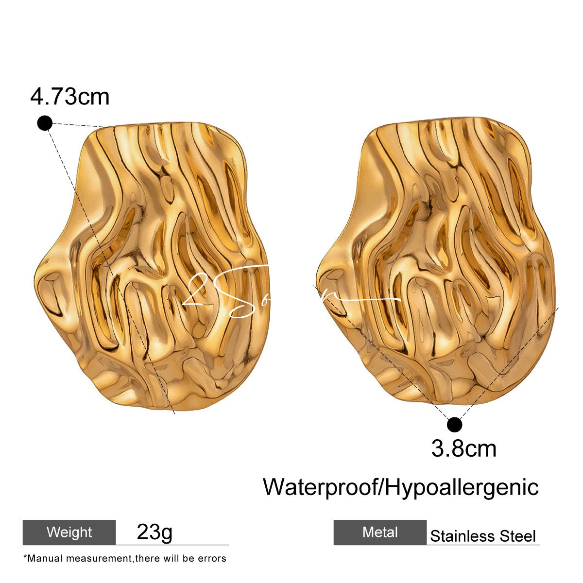 Classic Black and Gold Stud Earrings with Geometric Shape.