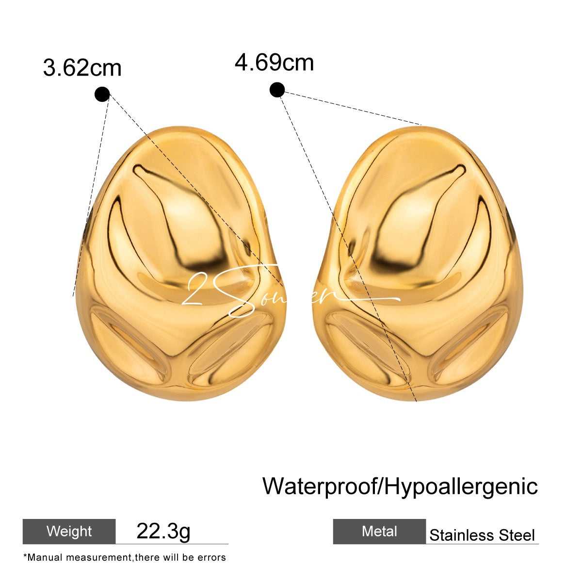 Classic Black and Gold Stud Earrings with Geometric Shape.