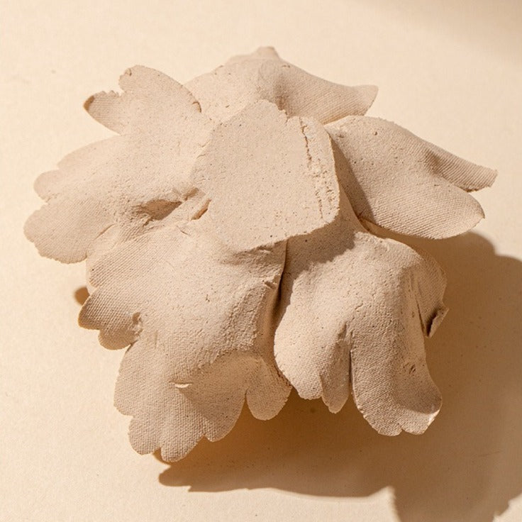 This is a ceramic flower incense stick holder with a lifelike flower. Each ceramic flower is individually hand-shaped using traditional ceramic craftsmanship. The ceramic flower is with diameter of 8cm and height of 4.3cm.