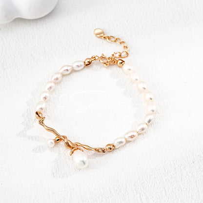 This bracelet is inspired by the romantic concept of "intertwined destiny," the vintage gold color sterling silver gently wraps together like vines. The end of the vines are plated lustrous Freshwater Pearls, symbolizing the beautiful bonds of life.
