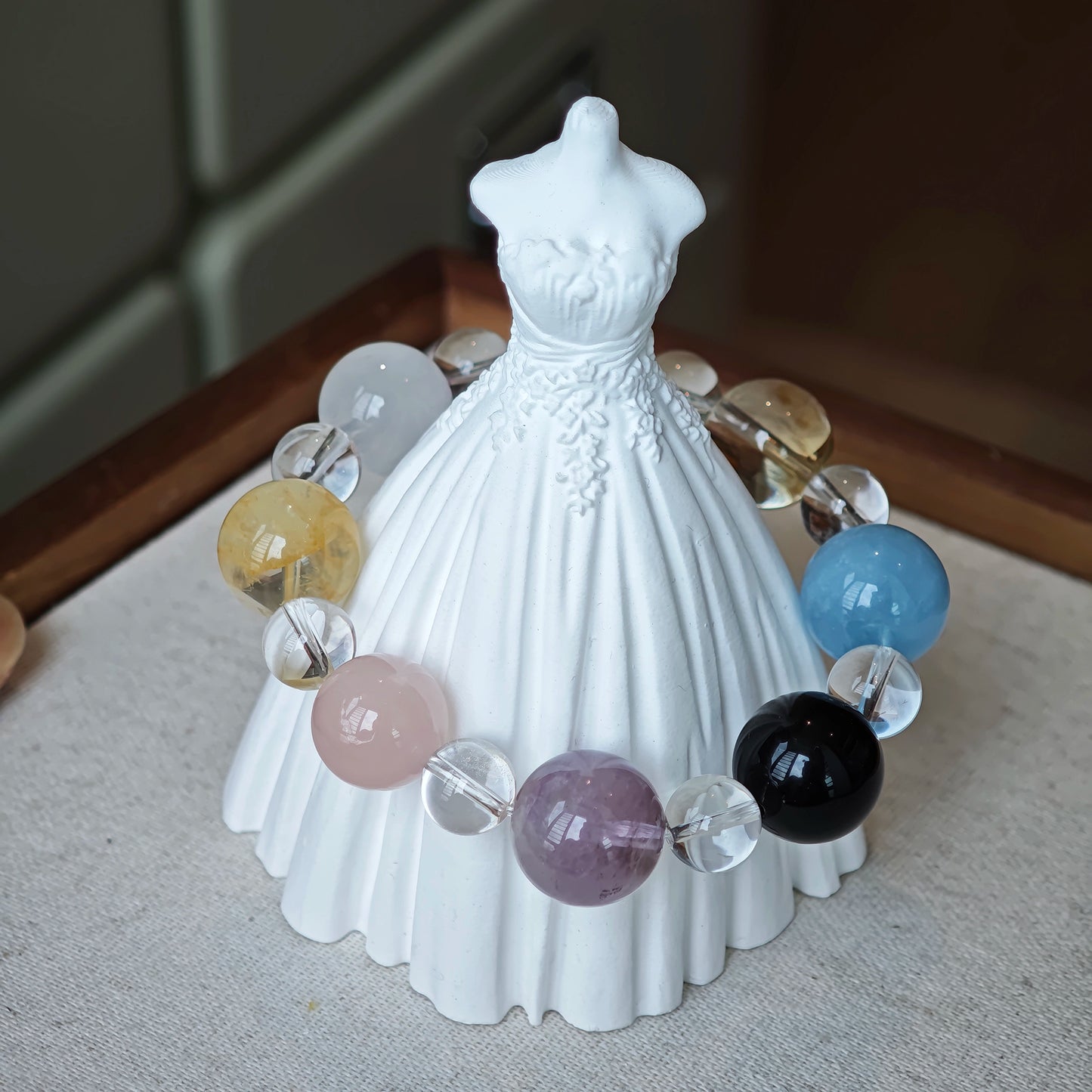 This is a multi-gemstone bracelets consists of Aquamarine, Amethyst, Citrine and White Phantom, etc.